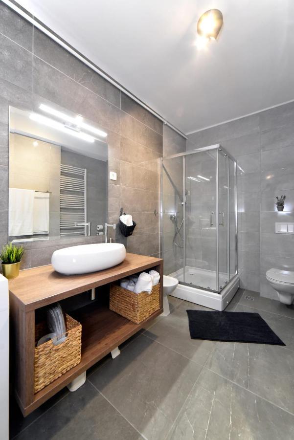 Moin Moin Double Bedroom Suite, Town Centre Zagabria Esterno foto