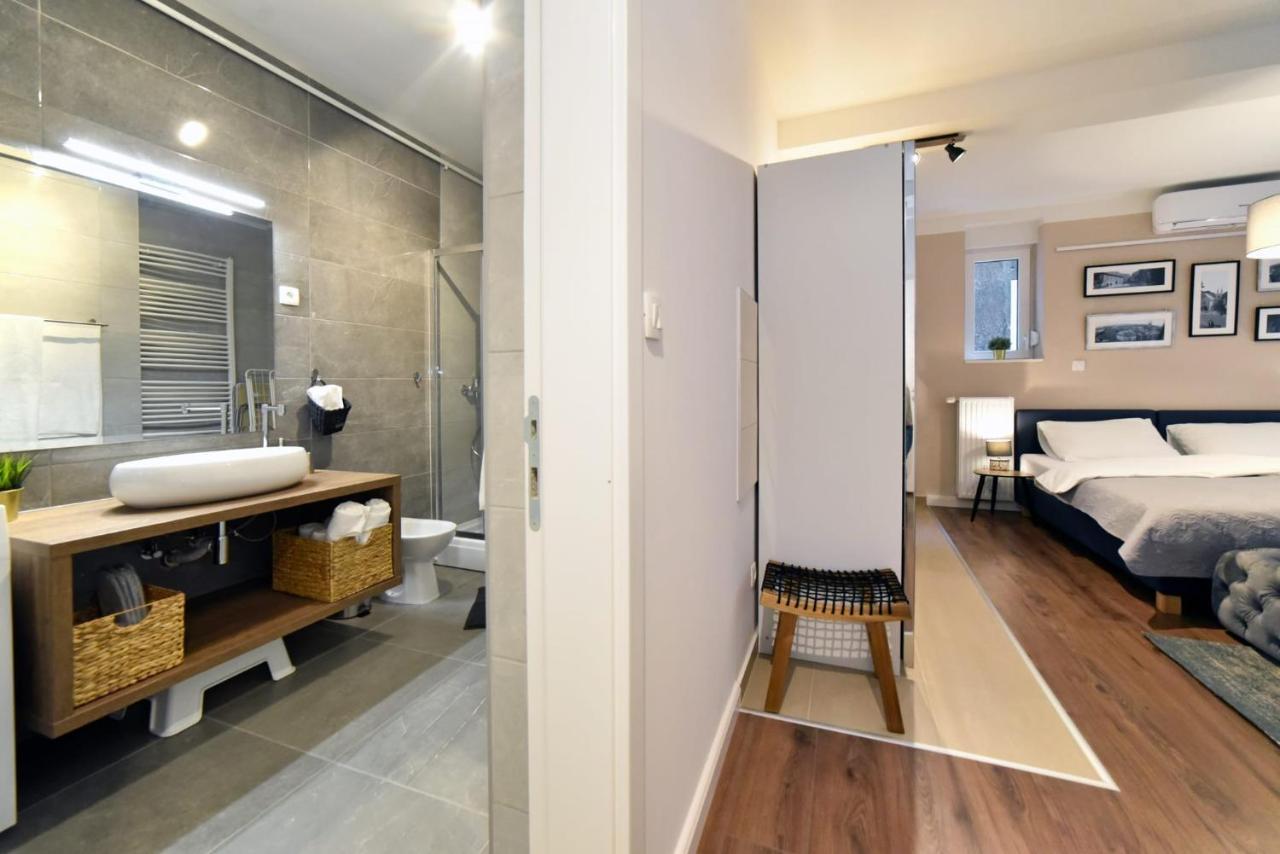 Moin Moin Double Bedroom Suite, Town Centre Zagabria Esterno foto
