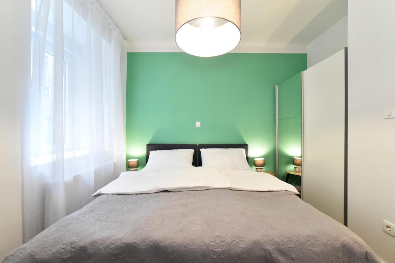 Moin Moin Double Bedroom Suite, Town Centre Zagabria Esterno foto